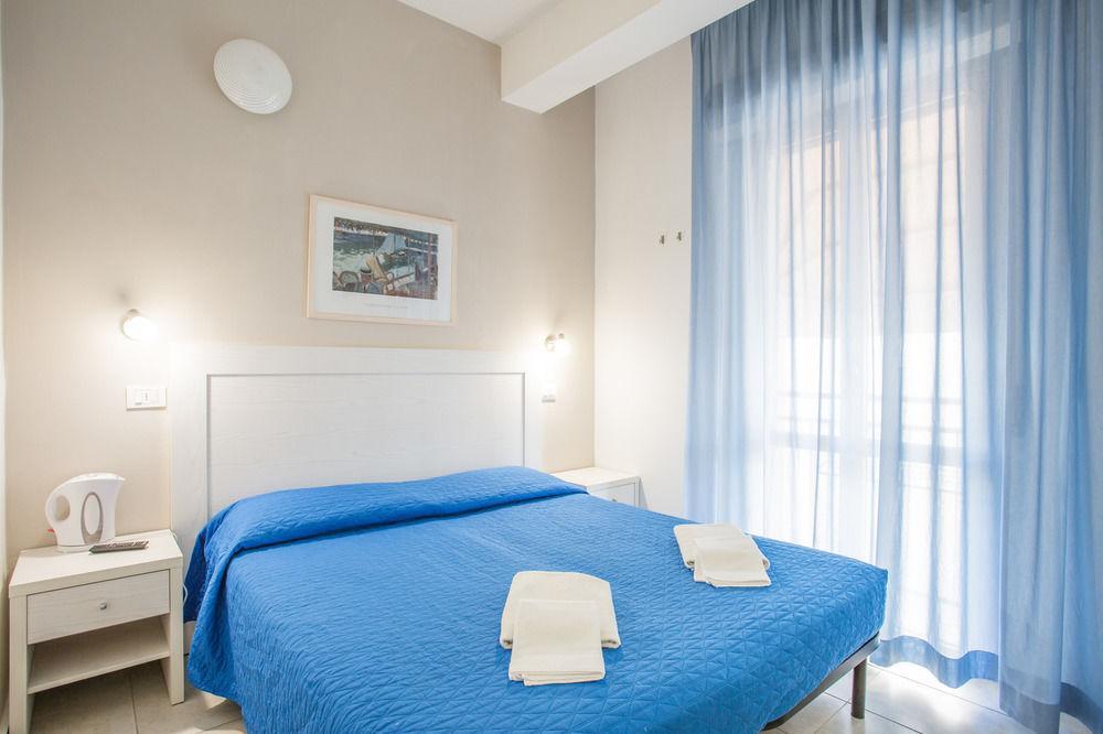 Hotel Nancy Rimini Buitenkant foto